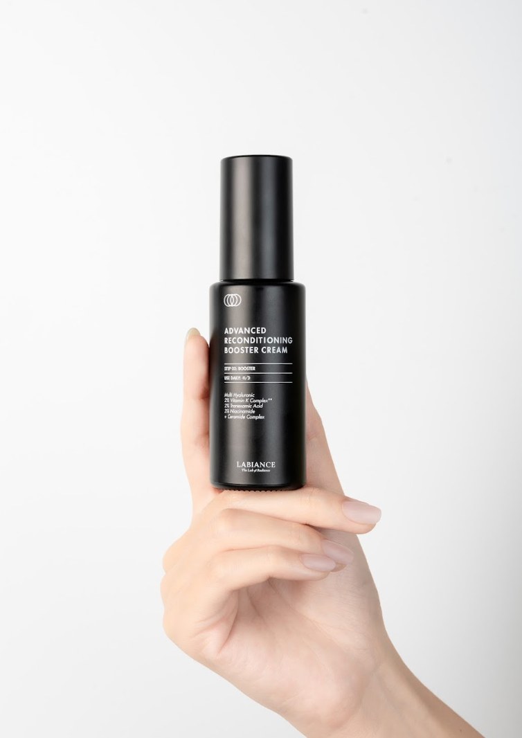Advanced Reconditioning Booster Cream giúp dưỡng ẩm, làm mềm da