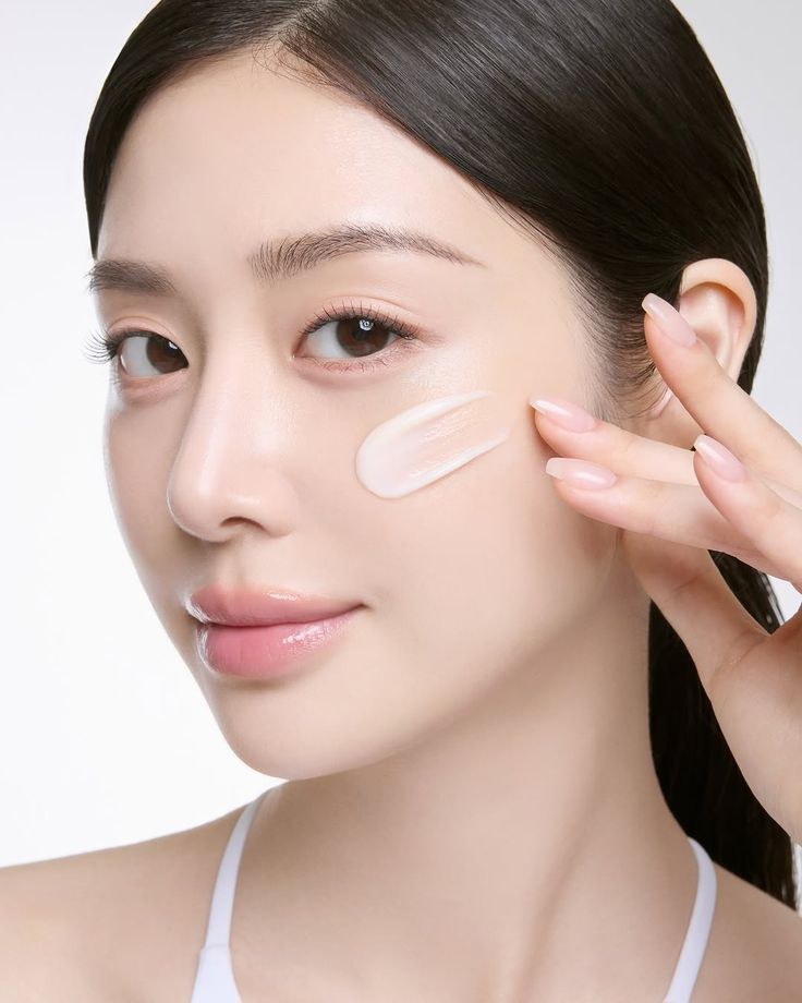 Caprylyl 2-Glyceryl Ascorbate phù hợp cho mọi loại da kể cả da nhạy cảm và da xỉn màu