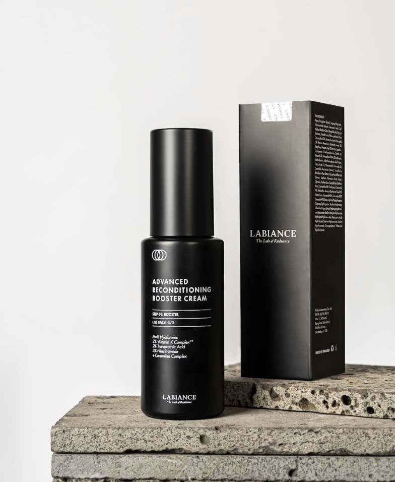Dược mỹ phẩm Advanced Reconditioning Booster Cream giúp dưỡng ẩm, làm mềm da