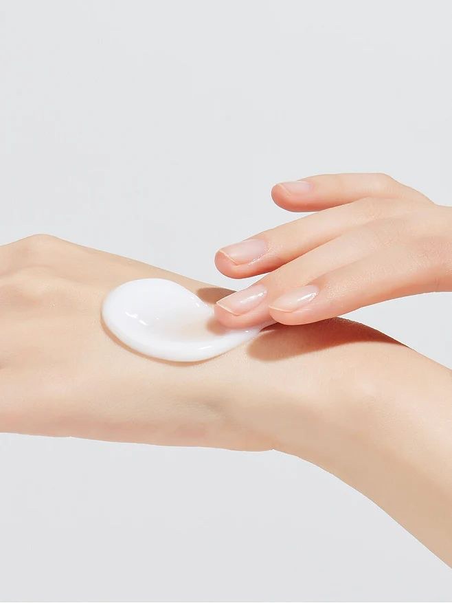 Intense Brightening Complex Cream phù hợp với nhiều loại da, góp phần dưỡng sáng da
